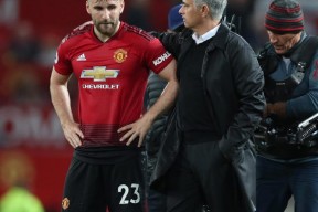 贝博登录入口 -欧超杯赛程吃紧；埃因霍温今夜更衣室发声；质疑声仍在；纪律约束更严格的简单介绍