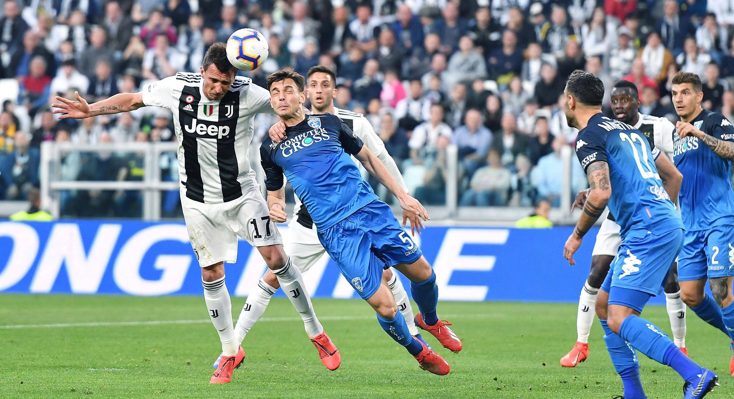 武汉三镇足球队最新消息今天 武汉三镇足球队最新消息今天