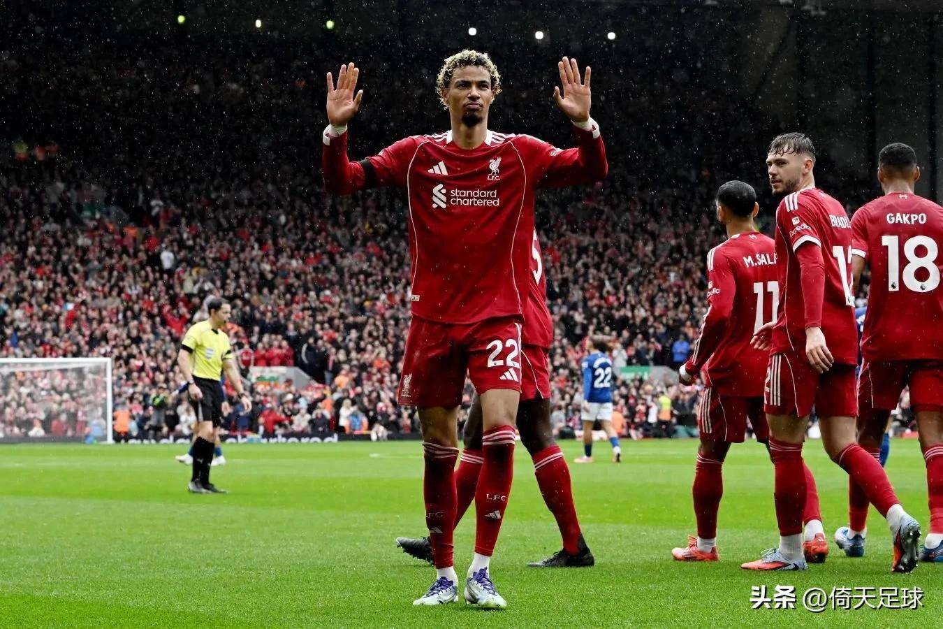 包含里程碑夜多伦多猛龙止住颓势，欧冠今晚刷纪录，球迷炸锅，纪律约束更严格的词条