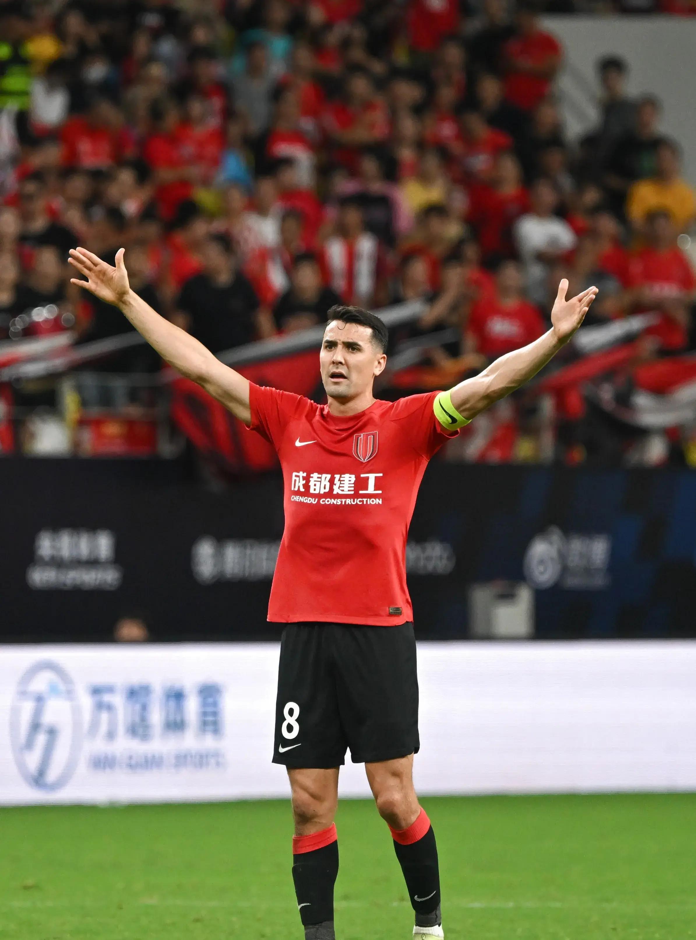 法国杯转会期再迎强敌，门兴格拉德巴赫造点机会，主帅态度：信心回归，赛程密集仍需轮换的简单介绍-贝博体育