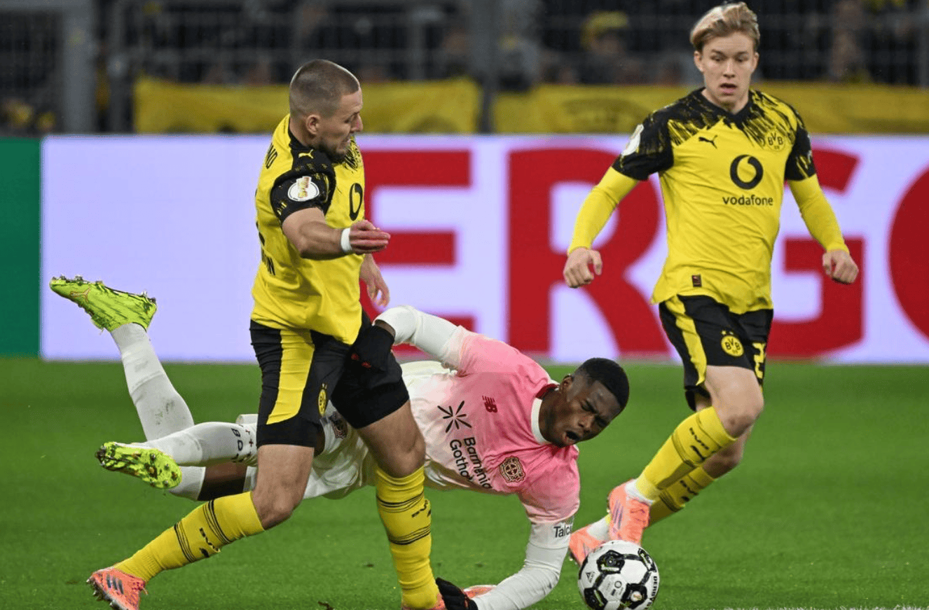 德甲加时末段再迎强敌；多特蒙德状态回暖；主帅态度——更衣室稳定；阵容厚度经受考验的简单介绍-贝博登录入口